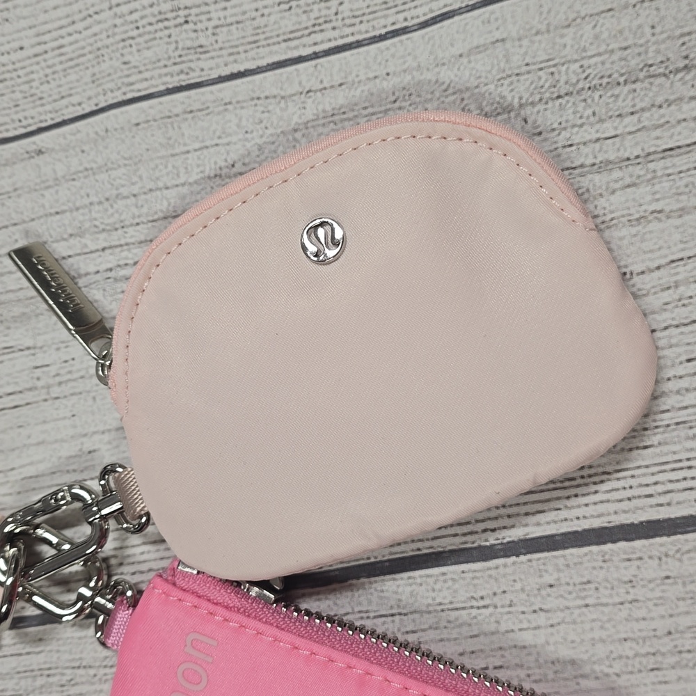 EUC Lululemon Dual Pouch Wristlet - Picture 5 of 8